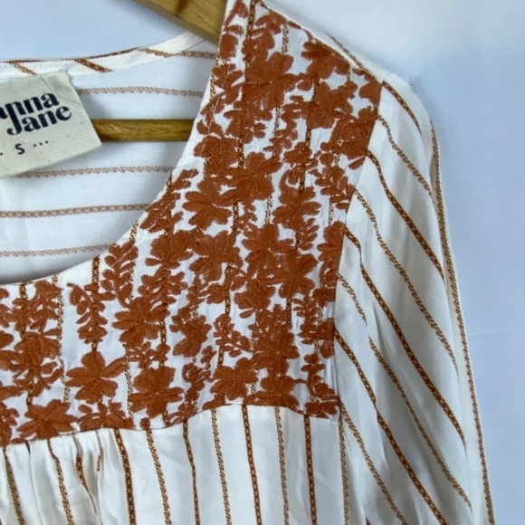 Savanna Jane Sz S  women's long sleeve embroidered flowy top blouse Boho Peasant - Picture 4 of 7